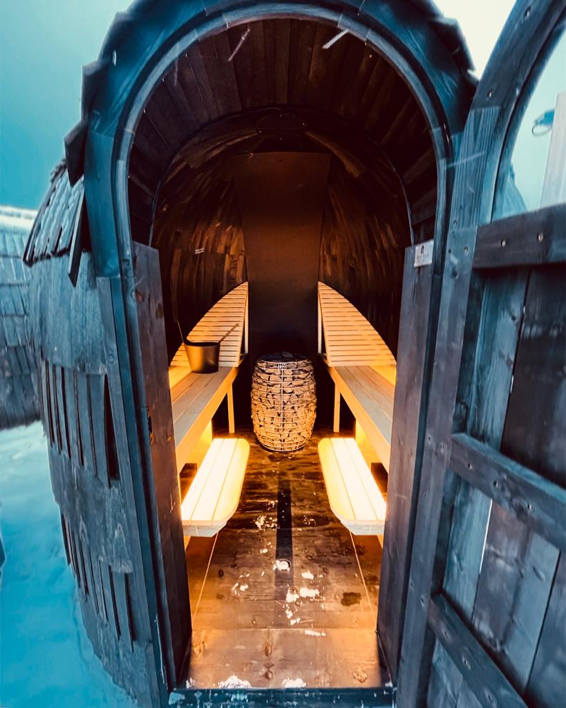 La sauna nell'igloo di legno di Tallinn