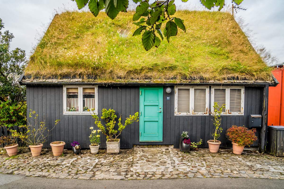 Cosa fare a Tórshavn - una casa con il tetto d'erba