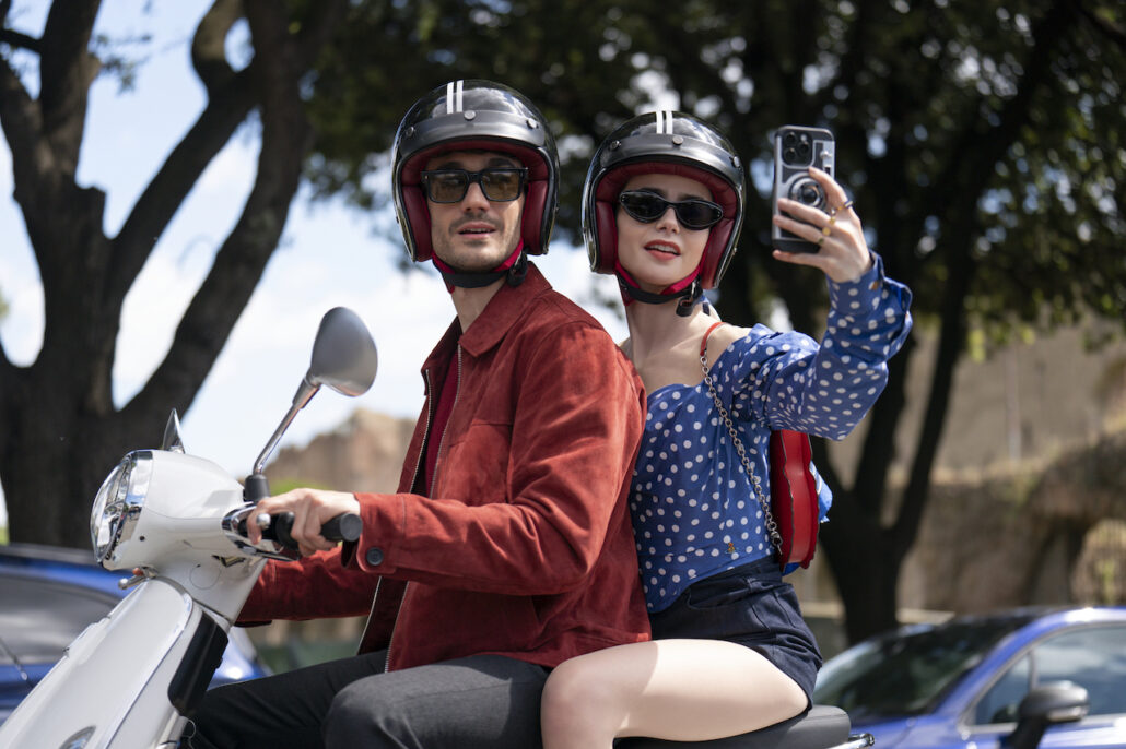 tour in vespa nella Roma di Emily in Paris