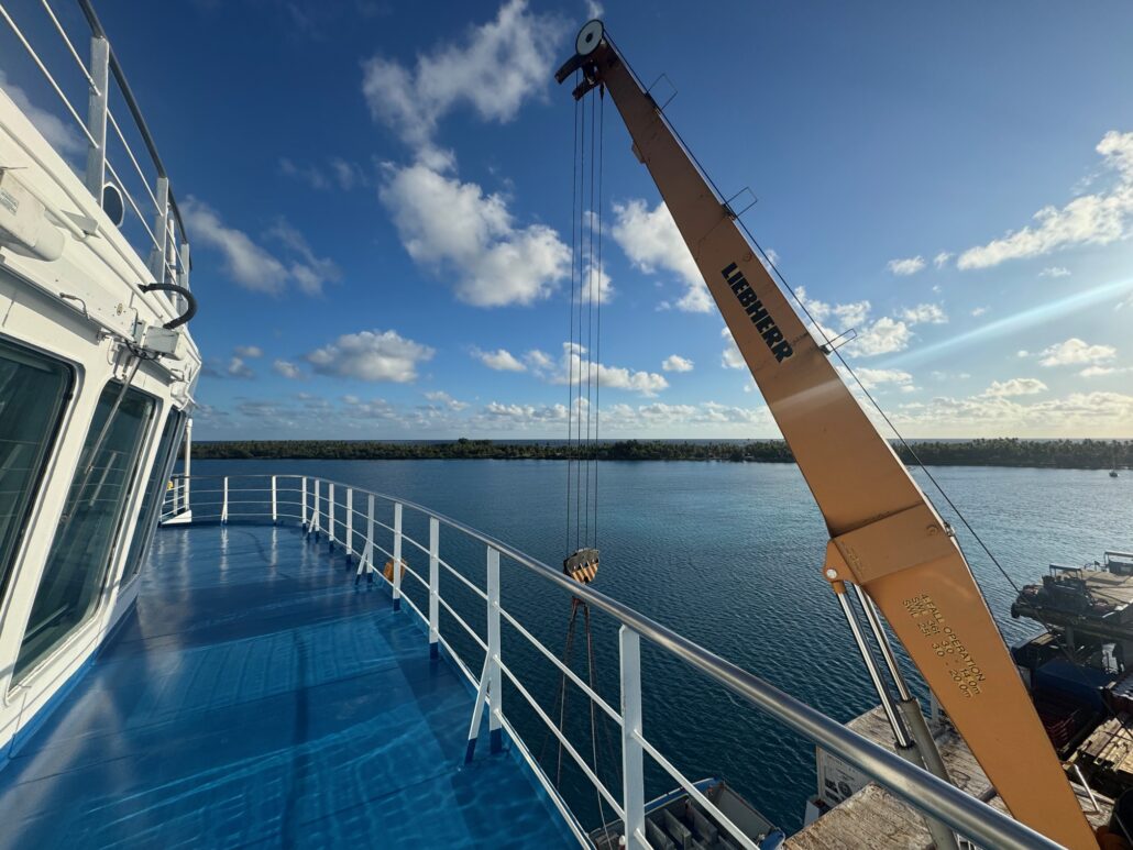 La nave cargo Aranui 5